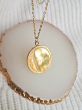 Charger l'image dans la galerie, Collier Médaille ' Tressée '