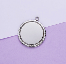 Charger l'image dans la galerie, Collier Médaille ' Tressée '