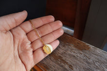 Charger l'image dans la galerie, Collier Médaille et pierre de Naissance