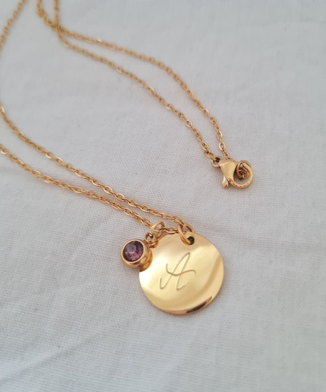 Collier Médaille et pierre de Naissance