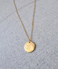 Charger l&#39;image dans la galerie, Collier Médaille et pierre de Naissance
