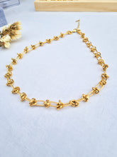 Charger l&#39;image dans la galerie, Collier Knots
